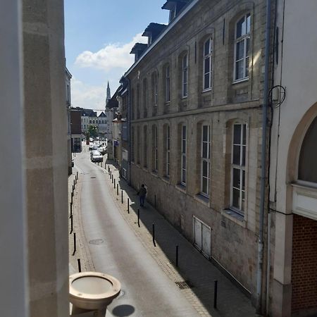 Spacieux Et Cosy Duplex Centre Historique - 2 Chambres - Transport Facile Valenciennes Zewnętrze zdjęcie